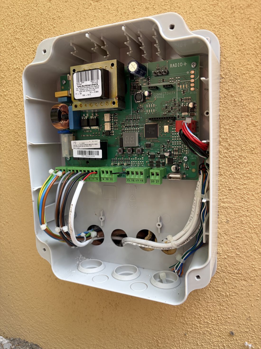 Scheda elettronica di automazione per cancello